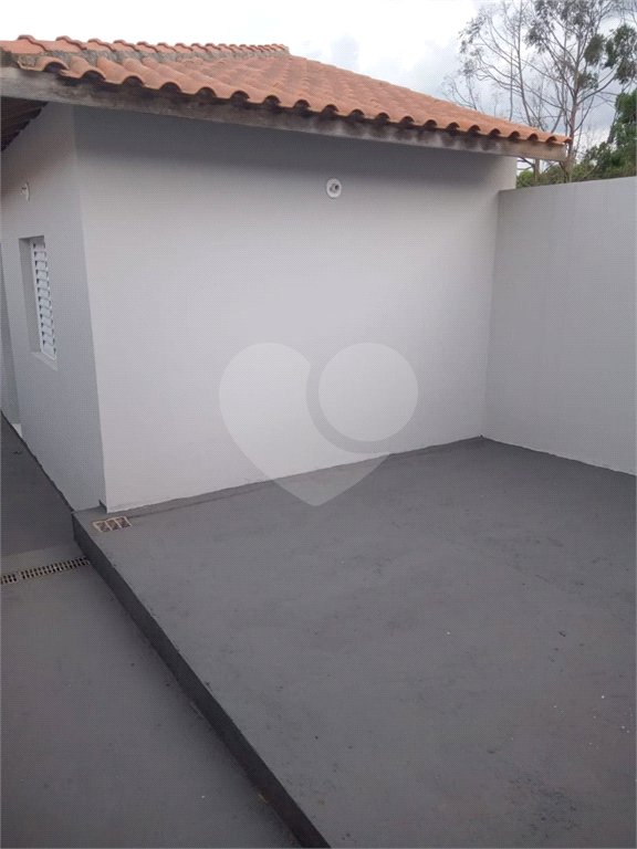 Casa à venda com 2 quartos, sendo 1 suíte, no Centro, Mairinque, SP