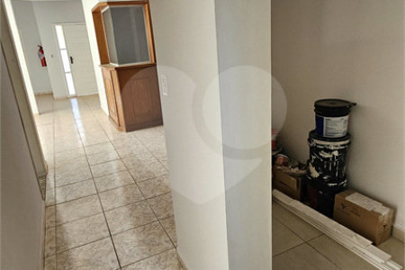 Sobrado à venda com 3 quartos, sendo 2 suítes, em Jardim Rossignatti, Indaiatuba, SP