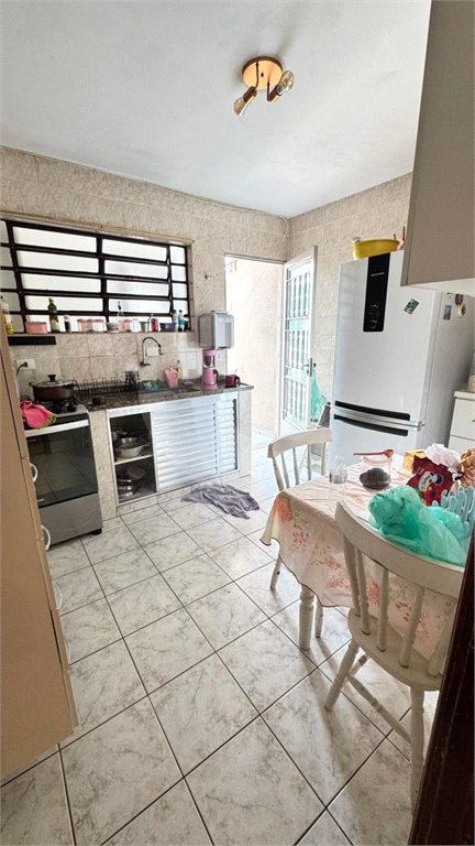 Sobrado à venda com 4 quartos em Interlagos, São Paulo, SP