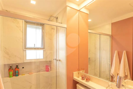 Apartamento à venda com 3 quartos, sendo 1 suíte, em Vila Anastácio, São Paulo, SP