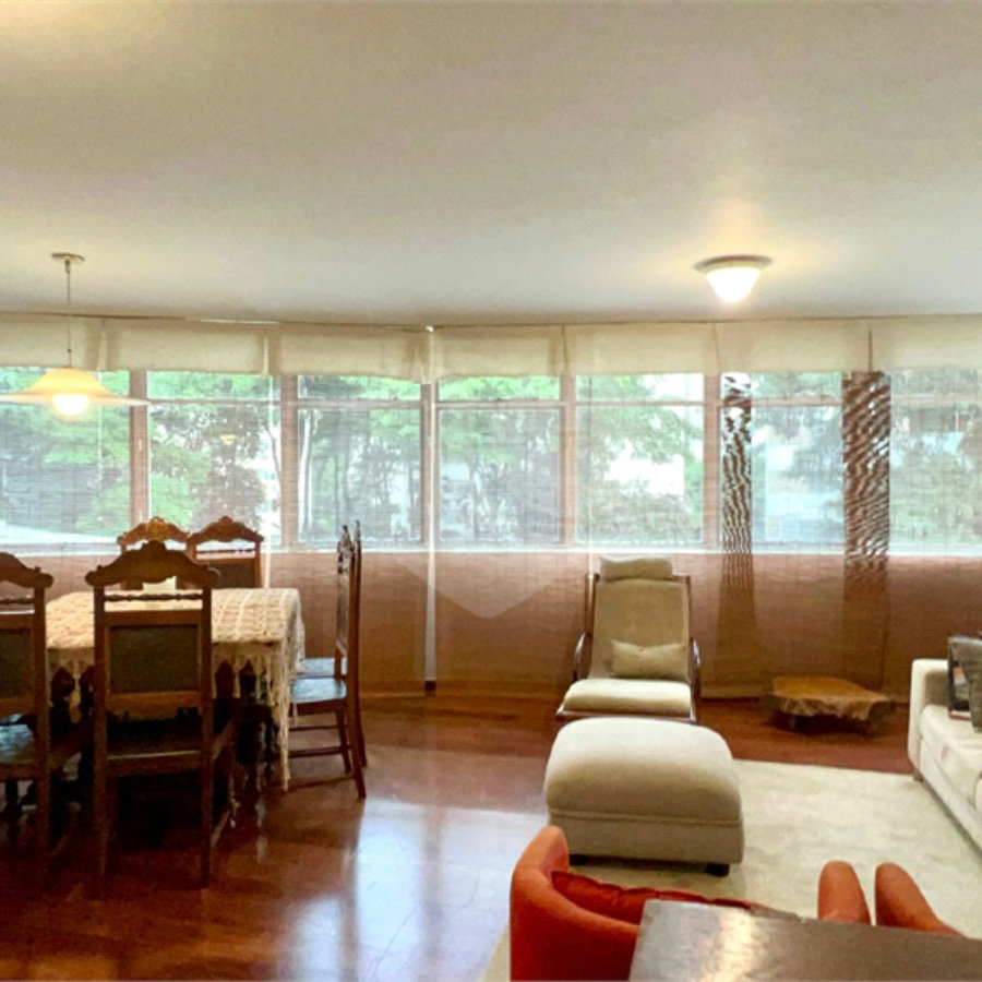 Apartamento à venda com 3 quartos, sendo 1 suíte, em Jardim Paulistano, São Paulo, SP