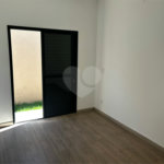 Casa à venda com 2 quartos, sendo 1 suíte,  no condomínio Residencial Marina, Itapetininga - SP