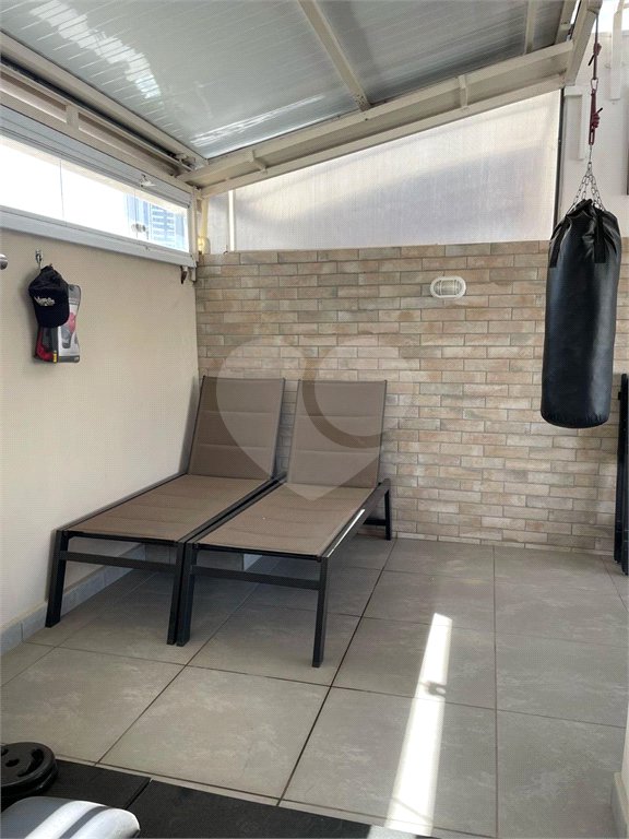 Casa à venda com 3 suítes no condomínio Tamboril, São Paulo - SP