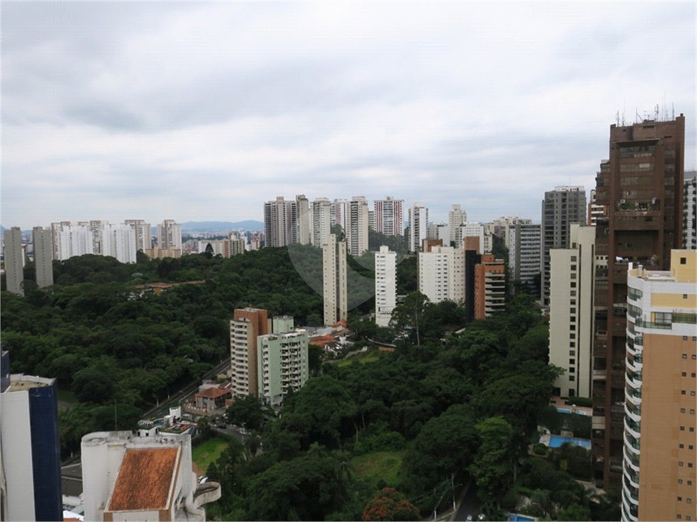 Cobertura à venda com 4 quartos, sendo 2 suítes,  em Vila Suzana, São Paulo, SP
