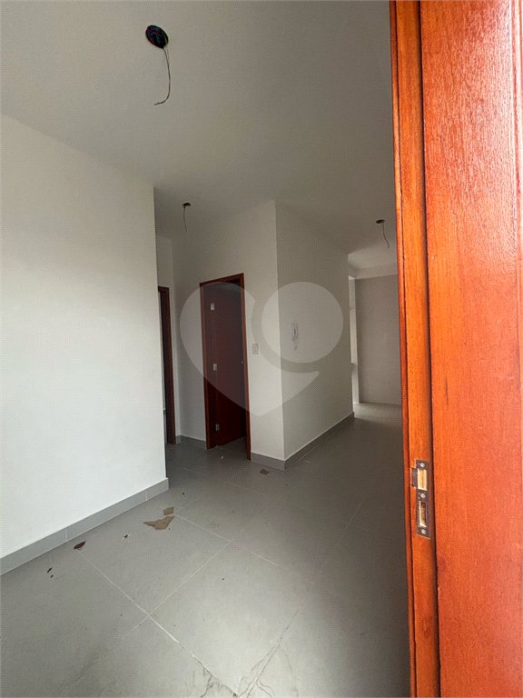 Casa à venda com 2 quartos, sendo 1 suíte, no condomínio Maracujas, São Paulo - SP