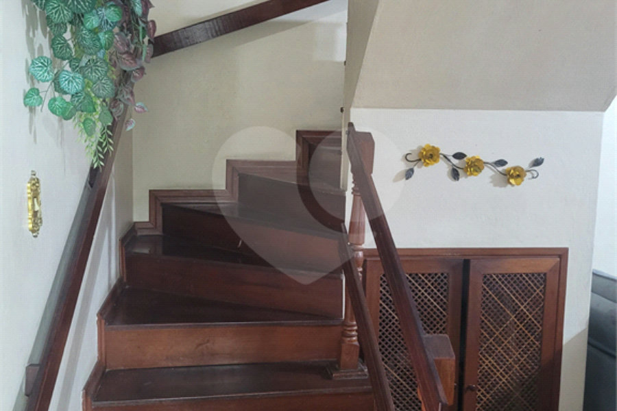 Sobrado à venda com 3 quartos, sendo 1 suíte,  em Tremembé, São Paulo, SP