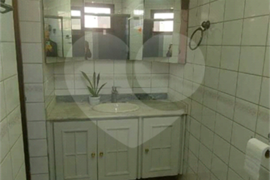 Apartamento à venda com 2 quartos, sendo 1 suíte, em Morumbi, São Paulo, SP