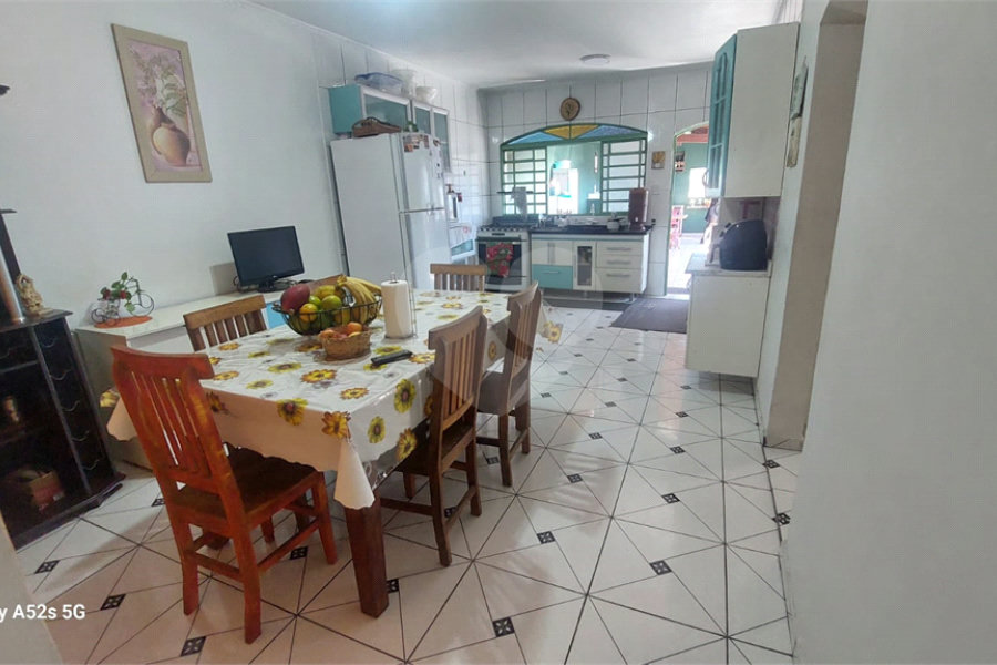 Casa à venda com 3 quartos, sendo 2 suítes, em Moinho, Mairiporã, SP