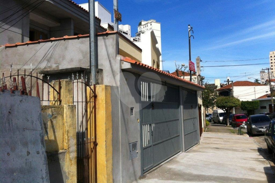Casa Térrea à venda com 7 quartos em Vila Maria Alta, São Paulo, SP