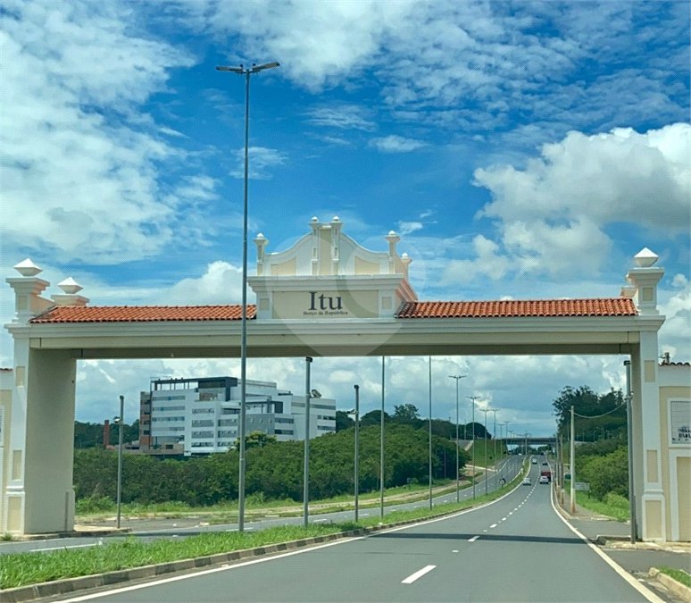 Apartamento para alugar com 2 quartos, sendo 1 suíte, em Nossa Senhora Aparecida, Itu, SP