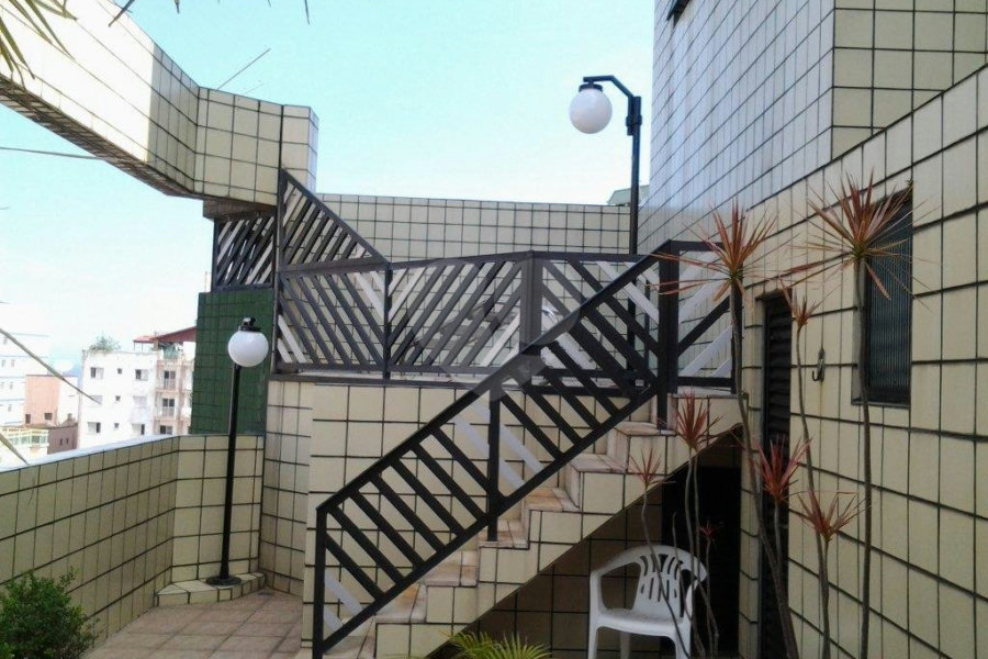 Apartamento à venda com 3 quartos, sendo 2 suítes, em Vila Tupi, Praia Grande, SP