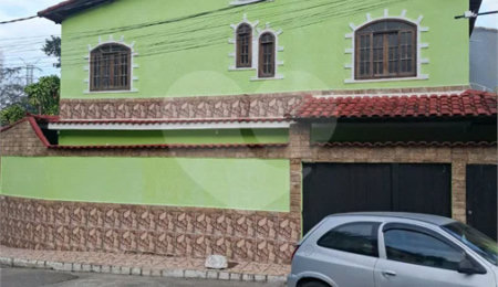 Casa à venda com 3 suítes no condomínio Residencial Canto dos Passarinhos, Rio de Janeiro - RJ