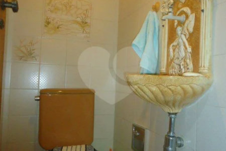 Sobrado à venda com 3 suítes em Santana, São Paulo, SP