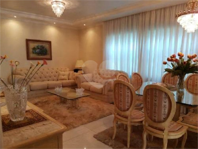 Casa Térrea à venda com 3 quartos, sendo 1 suíte,  em Santana, São Paulo, SP
