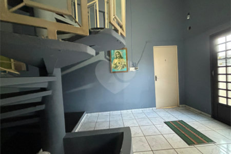 Sobrado à venda com 16 suítes em Vila Aparecida, Itapetininga, SP