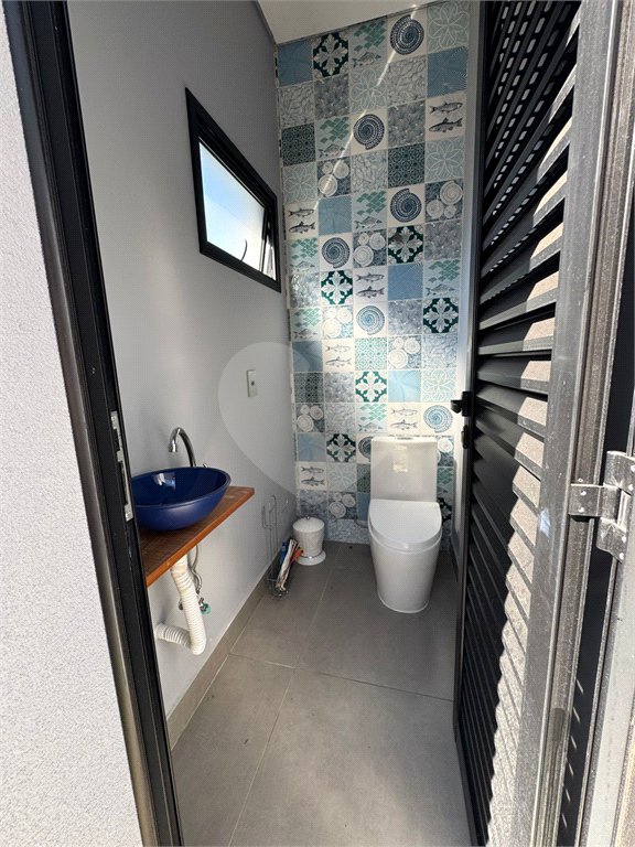 Casa à venda com 3 suítes no condomínio Reserva Central Parque, Salto - SP