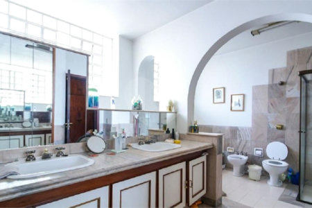 Casa à venda com 3 suítes em Planalto Paulista, São Paulo, SP