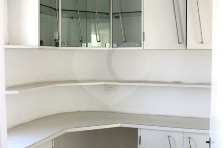 Triplex à venda com 5 quartos, sendo 3 suítes, em Santa Cecília, São Paulo, SP