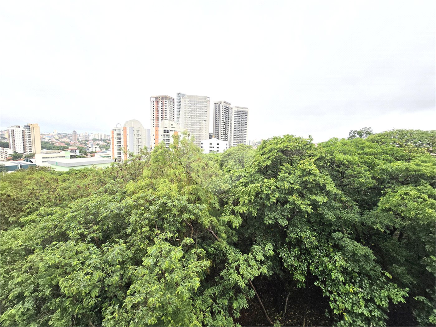 Apartamento à venda com 3 quartos, sendo 1 suíte,  em Jardim Judith, Sorocaba, SP