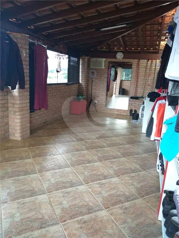 Casa à venda com 2 suítes no Centro, Águas de Lindóia, SP