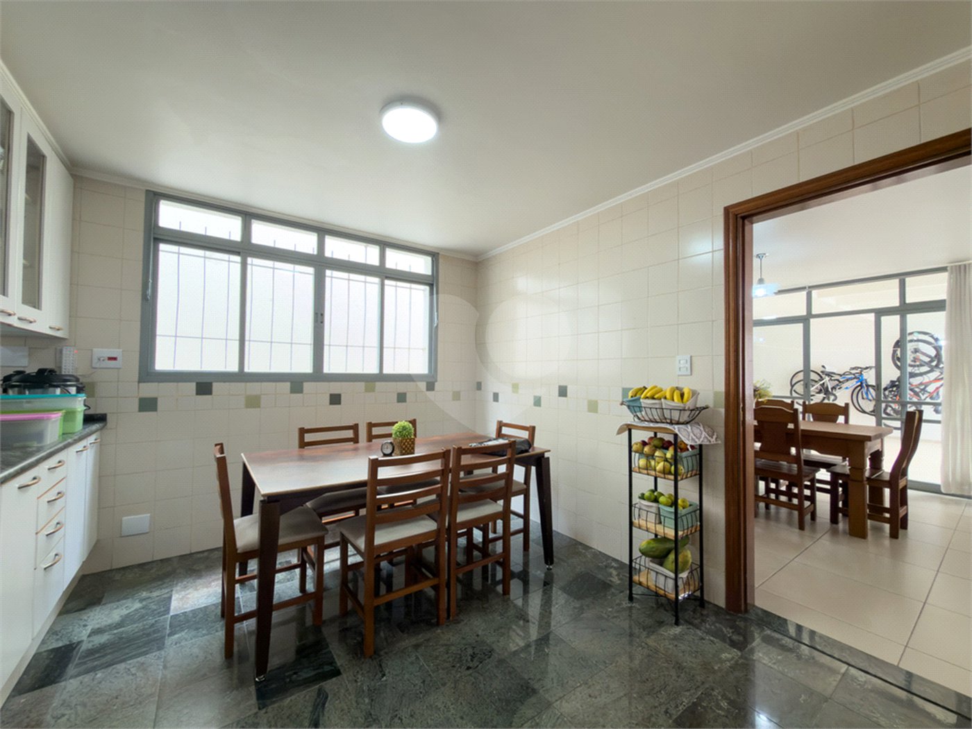 Casa de Vila à venda com 3 quartos, sendo 1 suíte, em Indianópolis, São Paulo, SP