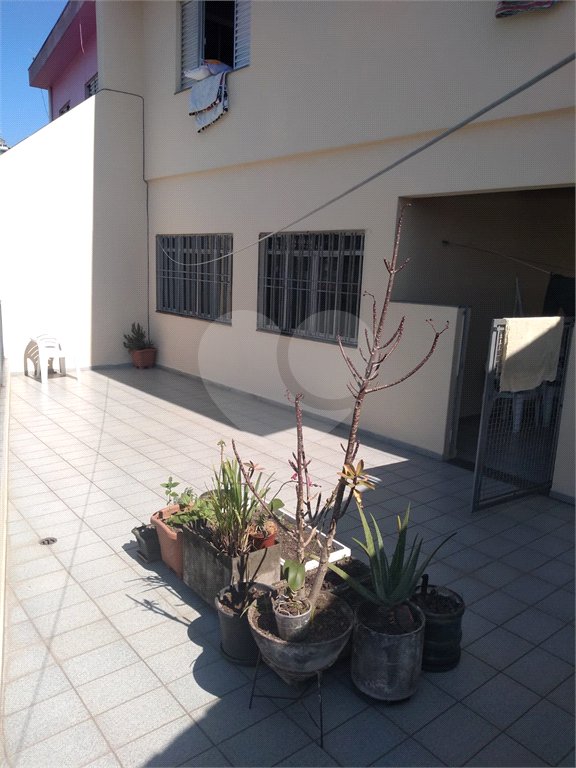 Sobrado à venda com 3 quartos em Vila Marari, São Paulo, SP