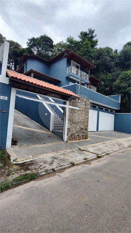 Casa à venda com 3 quartos, sendo 2 suítes,  em Serra da Cantareira, Mairiporã, SP