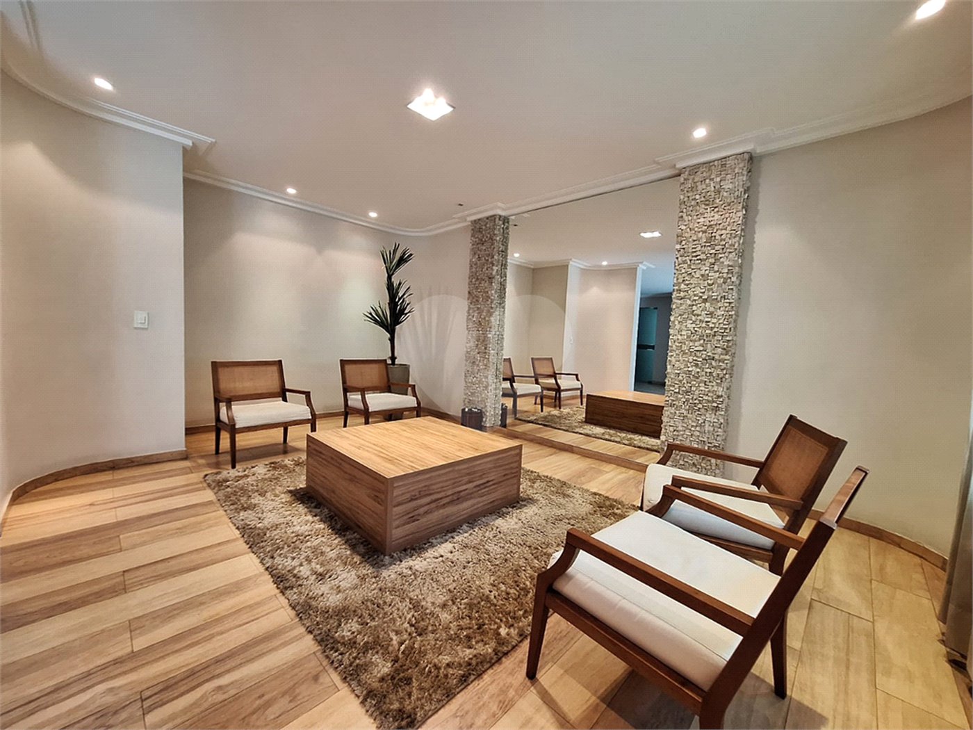 Apartamento à venda com 3 quartos, sendo 1 suíte, em Vila Monte Alegre, São Paulo, SP