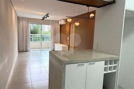 Apartamento à venda com 2 suítes em Jardim Judith, Sorocaba, SP
