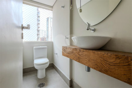 Apartamento à venda com 1 suíte em Indianópolis, São Paulo, SP