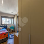 Apartamento à venda com 4 quartos, sendo 2 suítes,  em Campo Belo, São Paulo, SP
