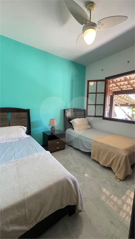 Casa à venda com 4 quartos, sendo 2 suítes, em Caravelas, Armação dos Búzios, RJ