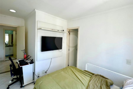 Apartamento à venda com 3 quartos, sendo 1 suíte, em Vila Galvão, Guarulhos, SP