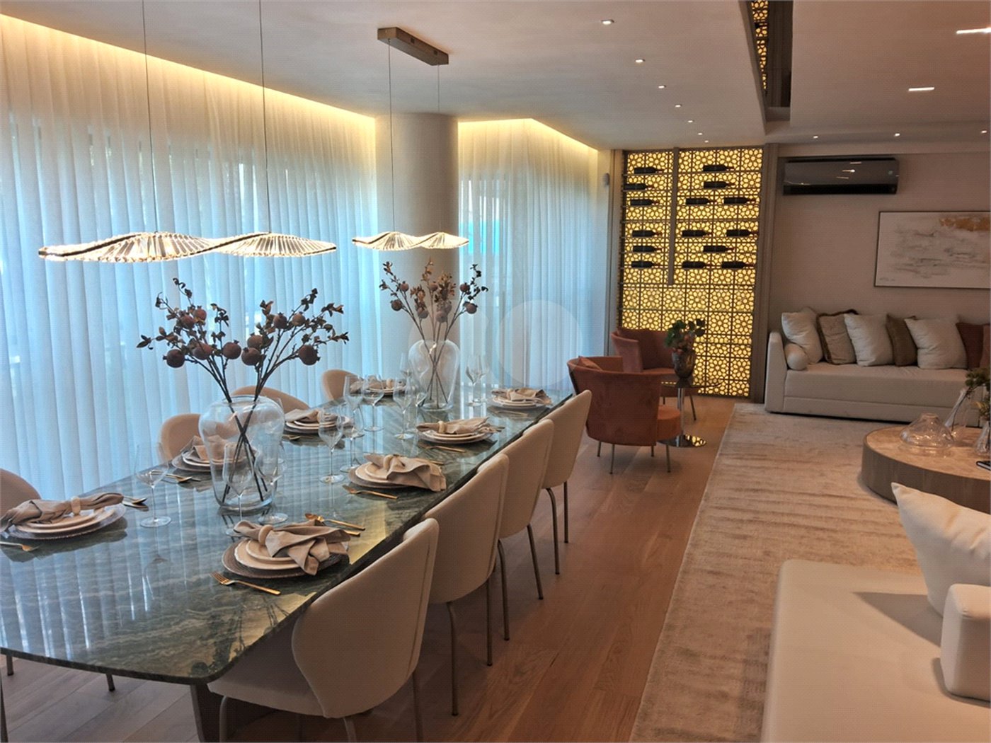 Apartamento à venda com 4 suítes em Vila Mariana, São Paulo, SP