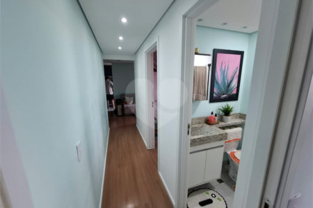 Apartamento à venda com 2 quartos em Vila Carmosina, São Paulo, SP
