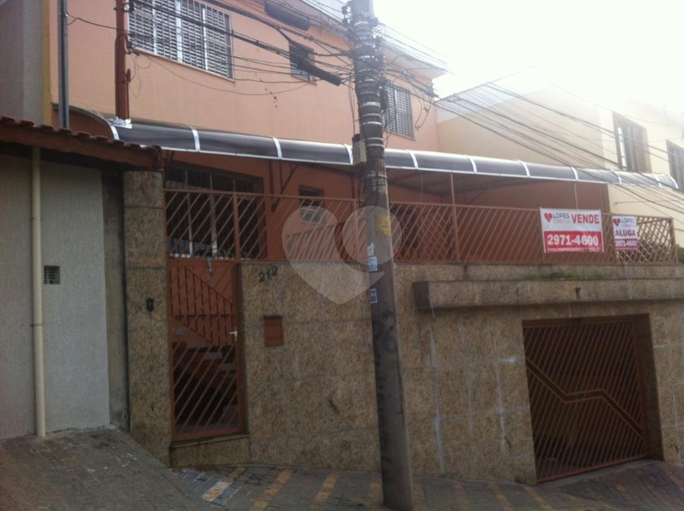 Sobrado à venda com 3 quartos, sendo 1 suíte, em Chora Menino, São Paulo, SP