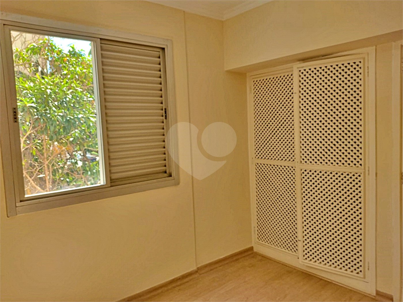 Apartamento à venda com 3 quartos, sendo 1 suíte, em Pinheiros, São Paulo, SP