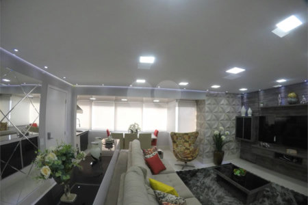 Apartamento à venda com 3 suítes no Centro, Santo André, SP