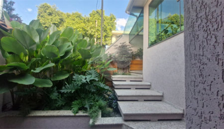 Casa Térrea à venda com 3 quartos, sendo 2 suítes,  em Santana, São Paulo, SP