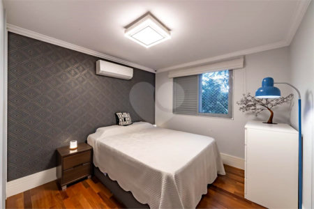 Casa à venda com 4 suítes no condomínio Ville Bosqueé, São Paulo - SP