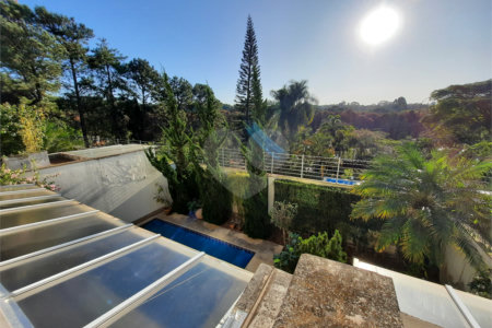 Casa à venda com 4 suítes no condomínio Las Cumbres, São Paulo - SP