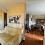 Casa multifamiliar à venda em Verona, Itália – 3 unidades e 12.000 m²