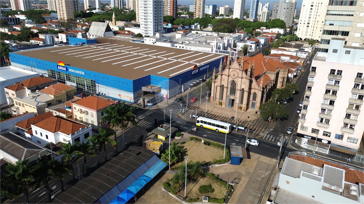 Prédio à venda no Centro, Araraquara, SP