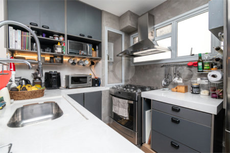 Apartamento à venda com 3 quartos, sendo 1 suíte, em Vila Madalena, São Paulo, SP
