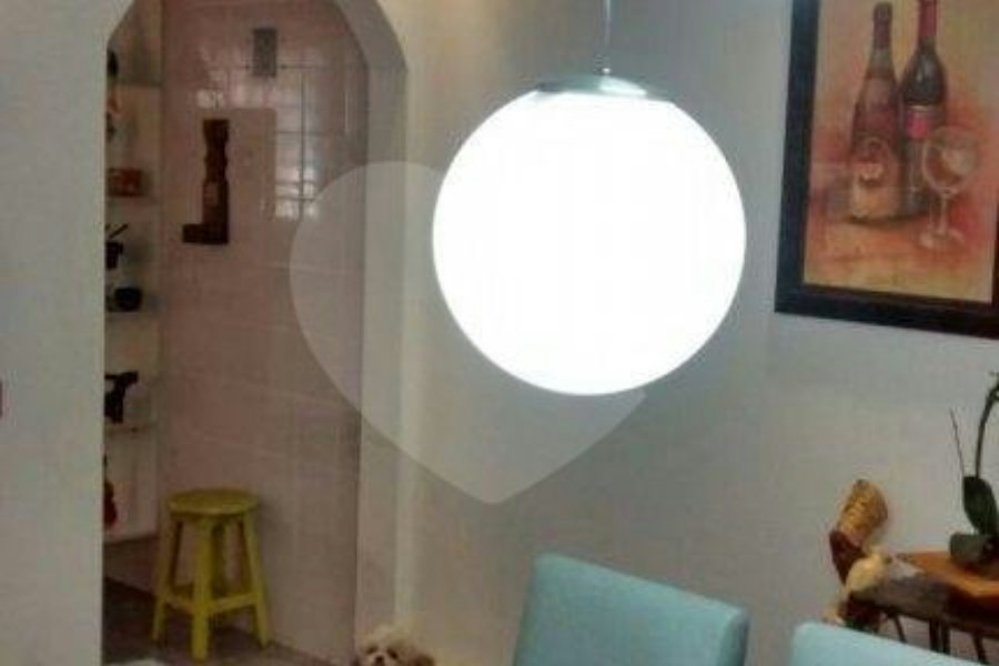 Casa Térrea à venda com 3 quartos, sendo 1 suíte,  em Jardim Peri, São Paulo, SP
