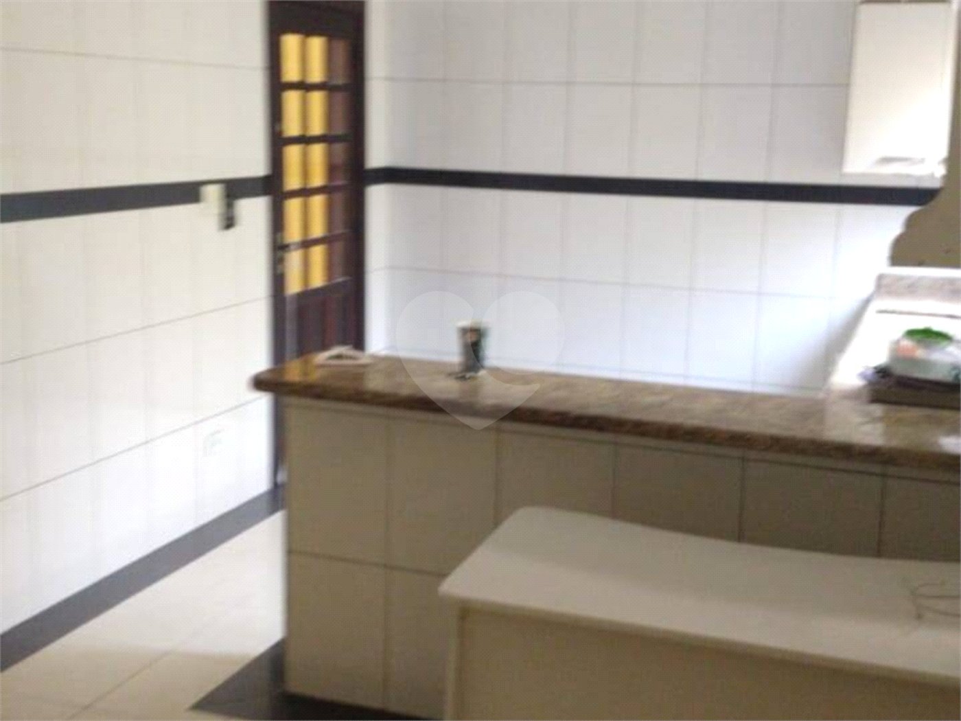 Casa à venda com 3 quartos, sendo 1 suíte, em Jardim dos Ipês, Suzano, SP