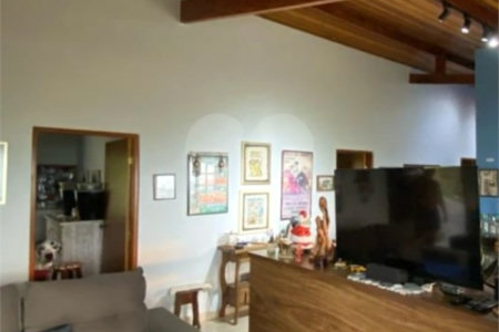 Casa em condomínio à venda com 4 quartos, sendo 1 suíte, no Centro, Bom Jesus dos Perdões, SP