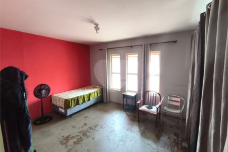 Casa à venda com 3 quartos, sendo 1 suíte, em Vila Ginez, Itapetininga, SP