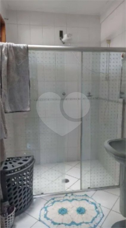 Sobrado à venda com 5 quartos, sendo 2 suítes,  em Parque São Domingos, São Paulo, SP
