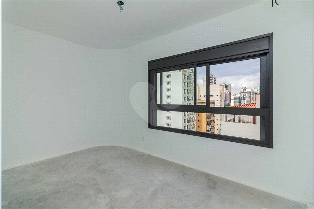 Apartamento à venda com 3 suítes em Vila Olímpia, São Paulo, SP